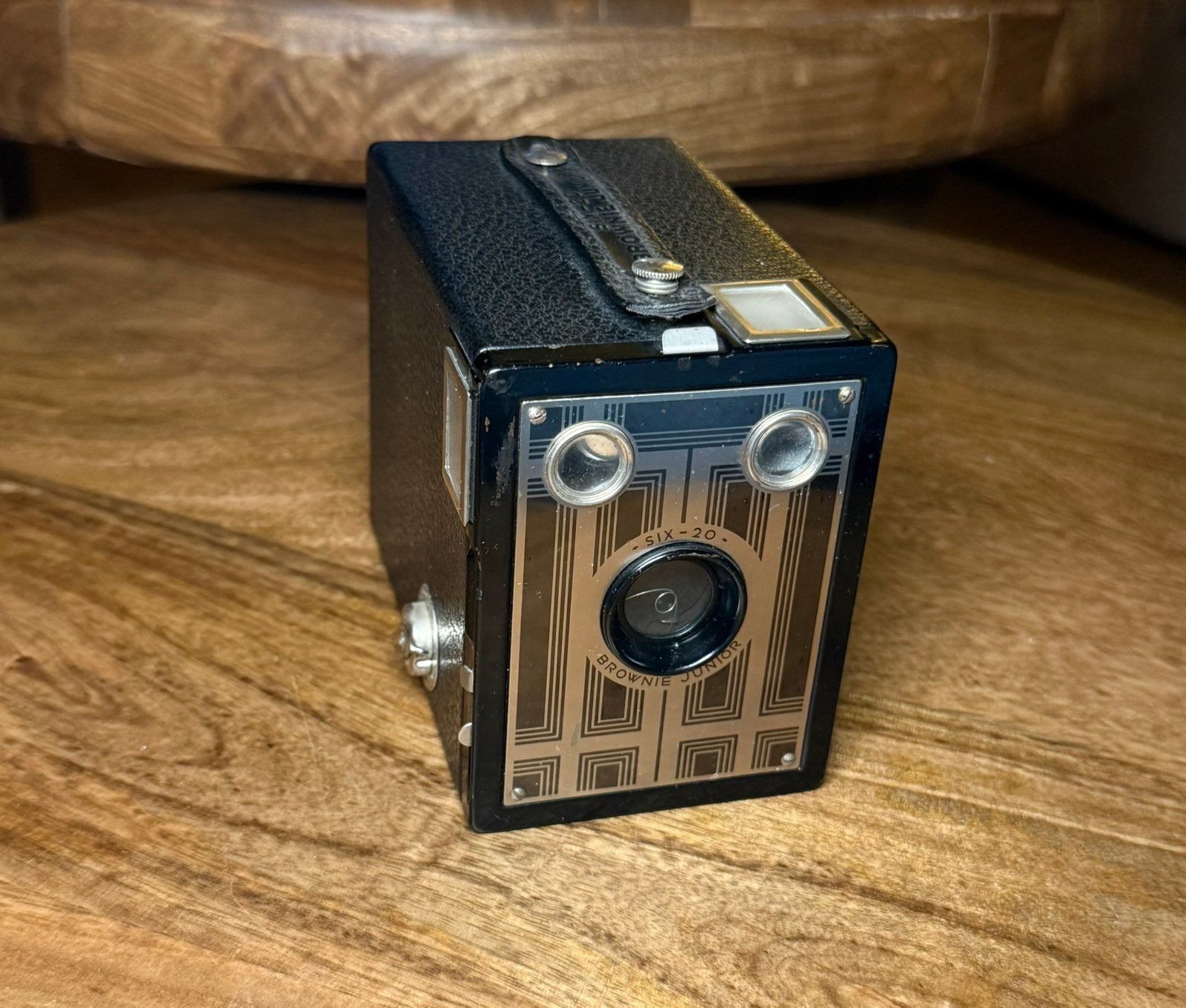 Kodak Six-20 Brownie Junior Boxcamera – Art Deco – Vintage, Audio, Tv en Foto, Ophalen of Verzenden, Zo goed als nieuw, Compact