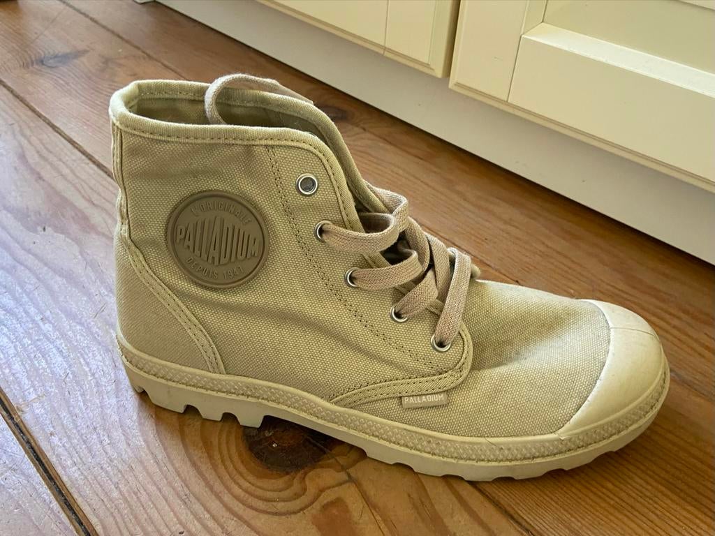 Palladium Pampa Hi Originale Boots - Beige - Maat 41, Ophalen of Verzenden, Gedragen, Beige, Lage of Enkellaarzen