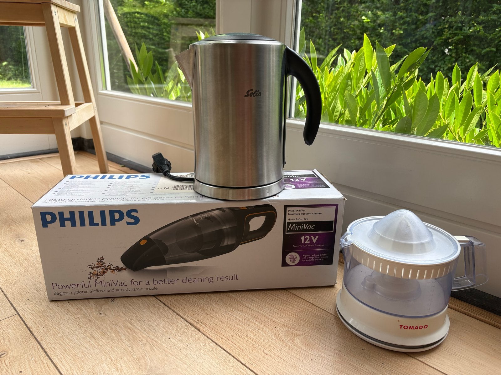 Op kamers? Waterkoker, kruimeldief en citruspers - Set van 3, 1 tot 2 liter, Verzenden, Gebruikt, Draadloos