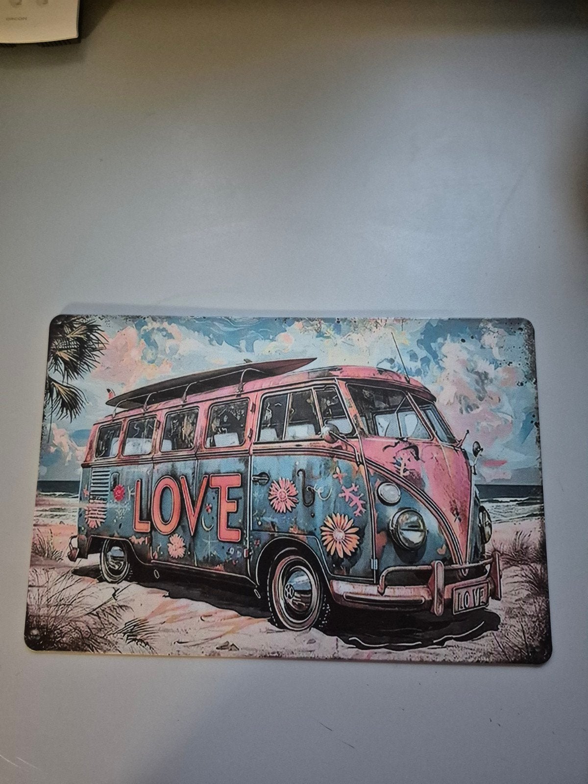 Metalen wanddecoratie VW busje 'Love' - Vintage look, Ophalen of Verzenden, Meerkleurig, Metaal, Vintage