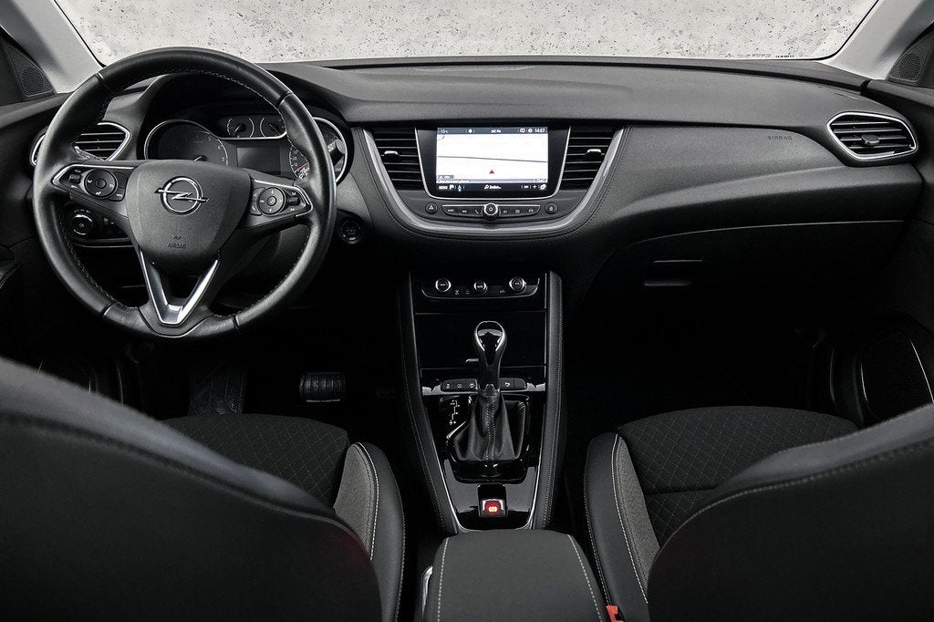 Opel Grandland X 1.2 Turbo Business Executive | Trekhaak | H, Auto's, Automatische klimaatregeling, Stof, Gebruikt, 1199 cc