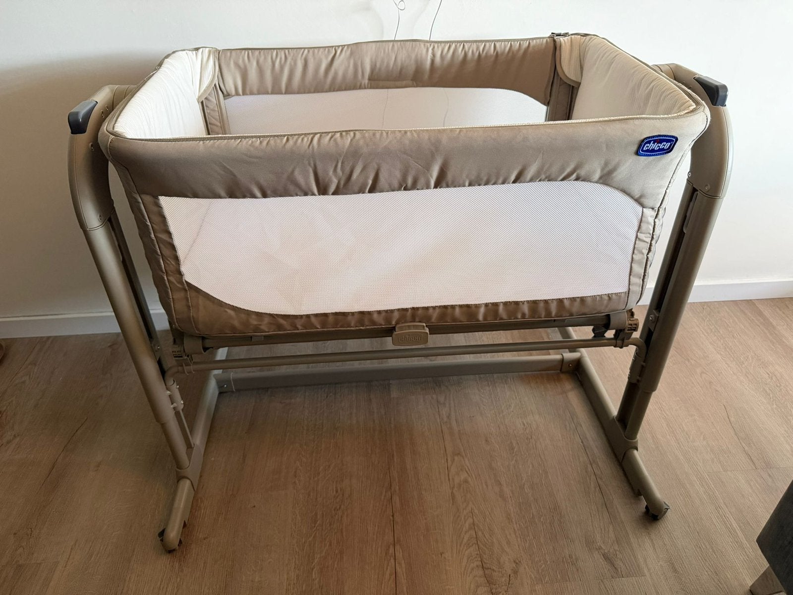 Chicco next to me cosleeper, Kinderen en Baby's, Ophalen, Zo goed als nieuw, Wieg