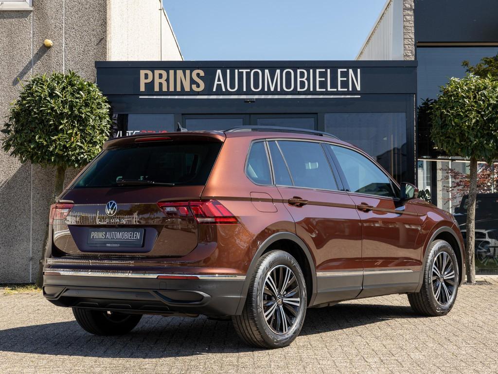 Volkswagen Tiguan 1.5 TSI Highline|Keyless|iQ|Virtual, 4 cilinders, 1446 kg, Bedrijf, Tiguan