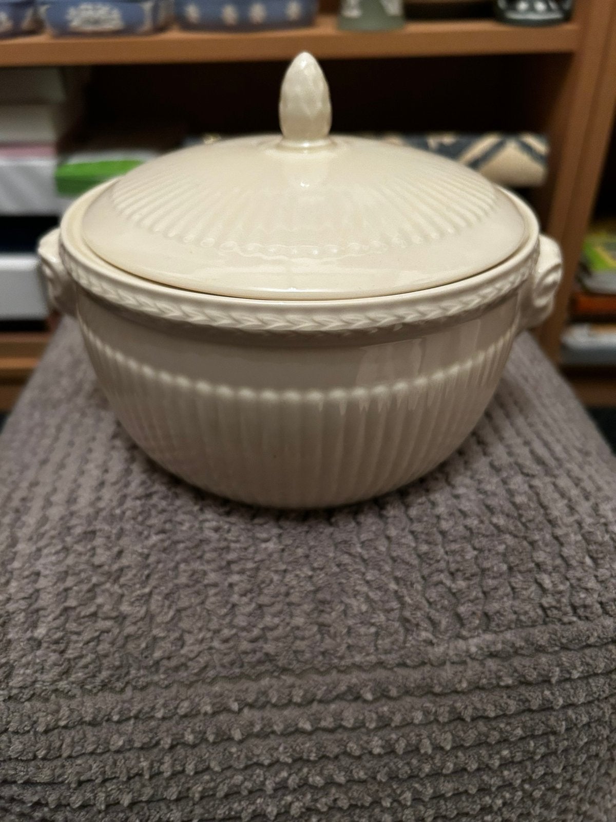 Wedgwood Edme stoorfpot ovenschaal dekschaal, Ophalen of Verzenden, Zo goed als nieuw, Aardewerk, Schaal of Schalen