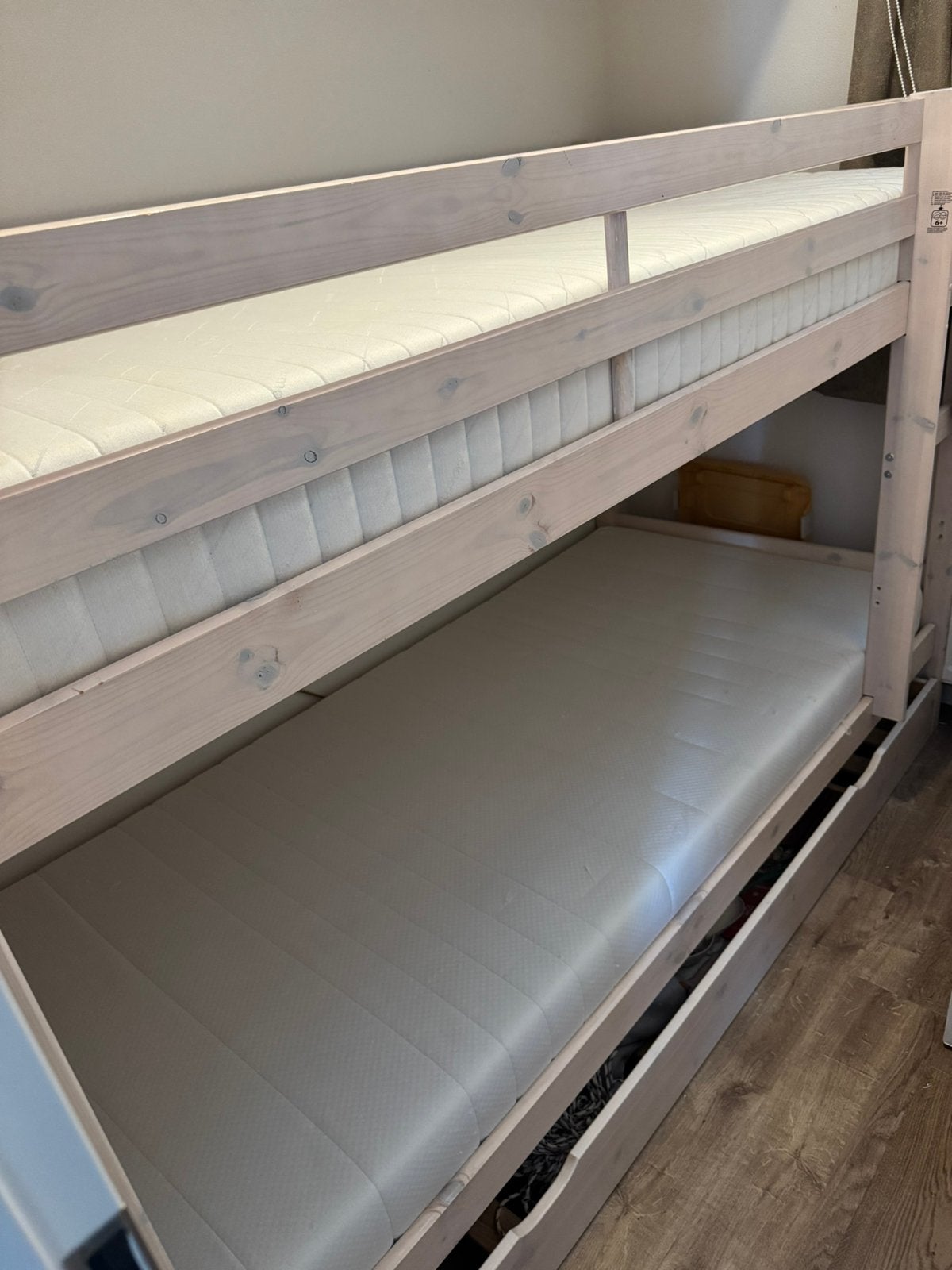 Stapelbed plaats voor 3 matrassen, 90 cm, Tweepersoons, Ophalen of Verzenden, Zo goed als nieuw