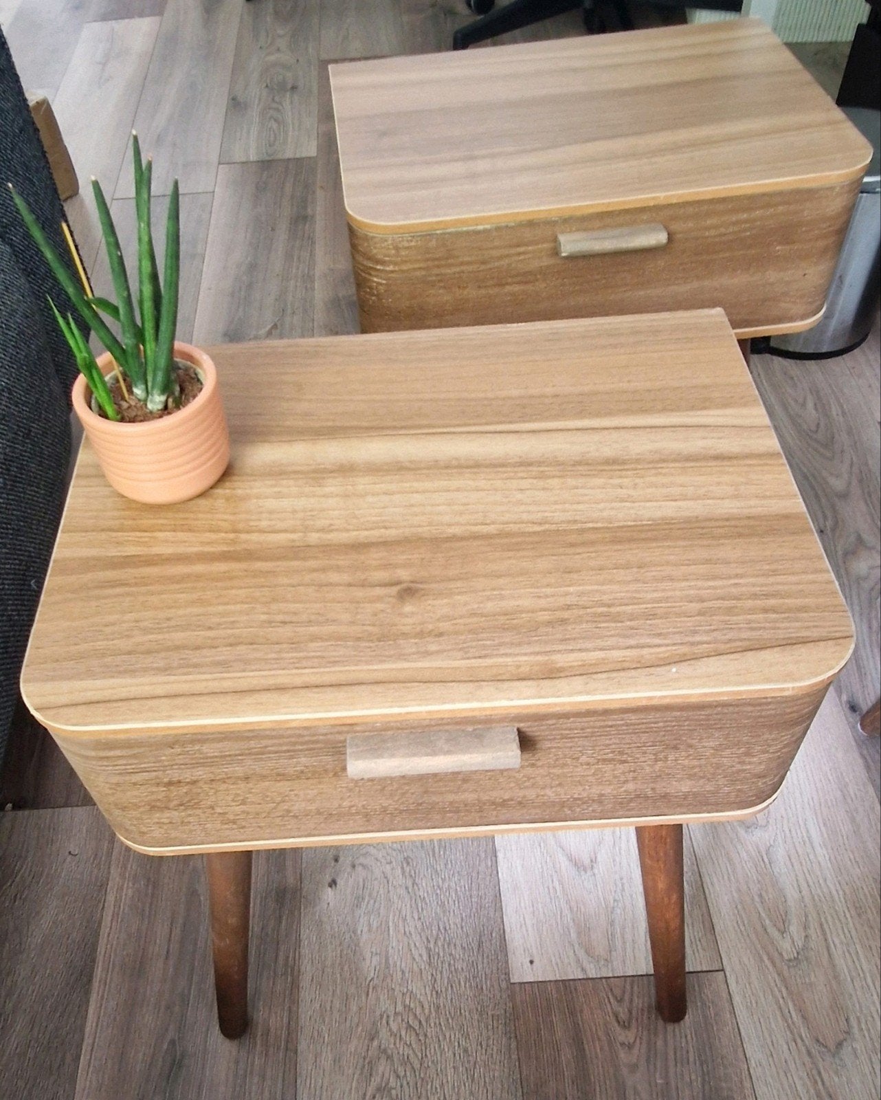 Side table / Nachtkastje - buin, Ophalen, Zo goed als nieuw, Rechthoekig