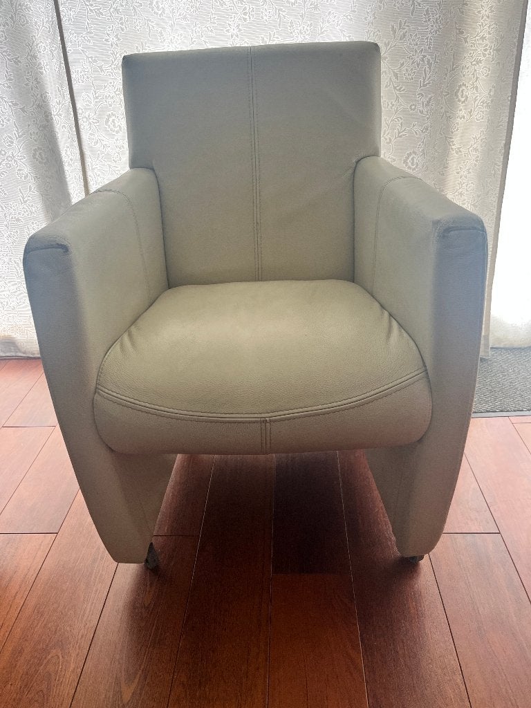4 stoelen gratis, Ophalen, Gebruikt, Leer