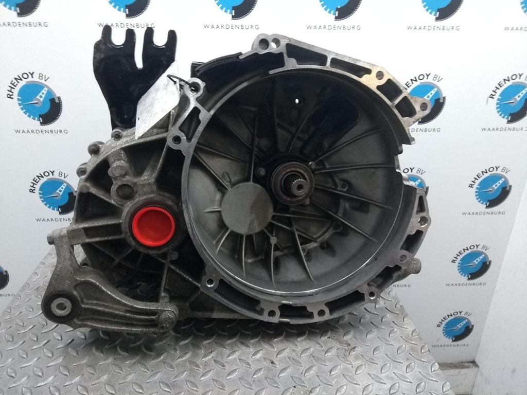 FORD FOCUS 2.0-16V Rally Ed. TRANSMISSIE / VERSNELLINGSBAK 2, Ophalen of Verzenden, Gebruikt, Stiba lid