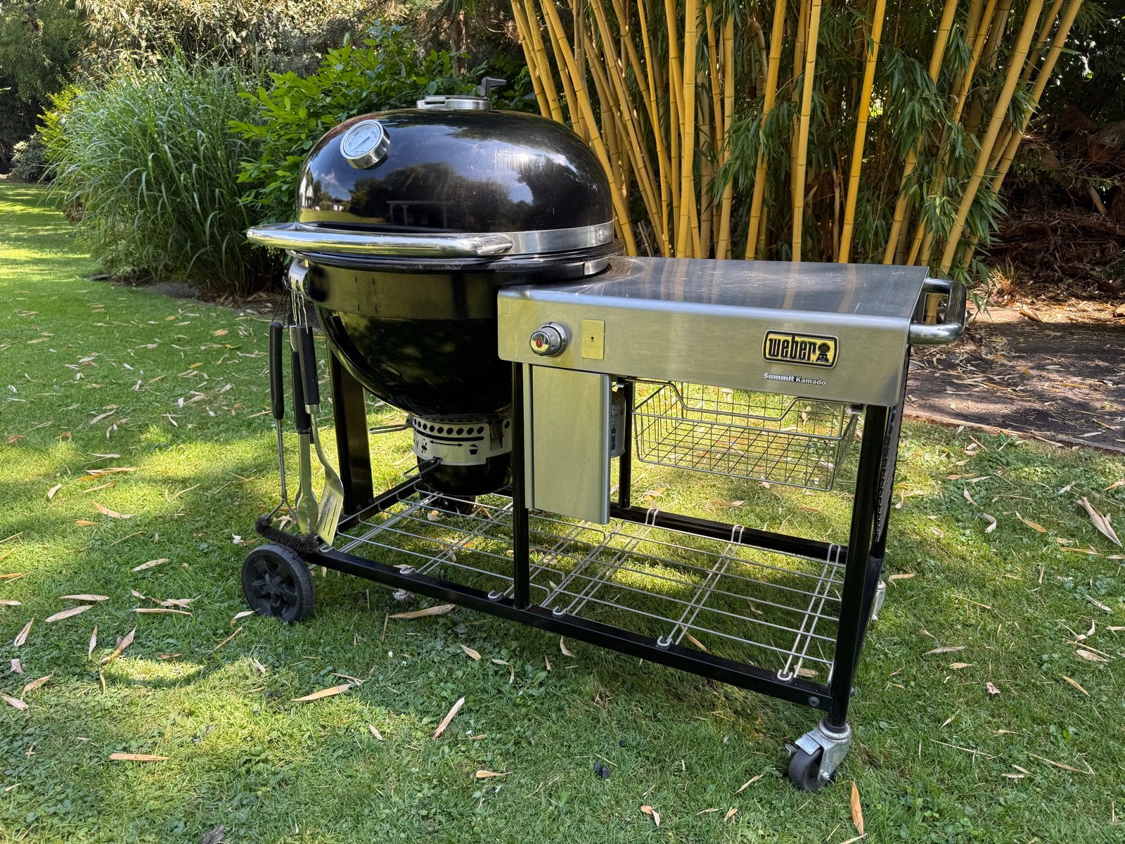 Weber Kamado S6 met veel extra's, Ophalen, Gebruikt