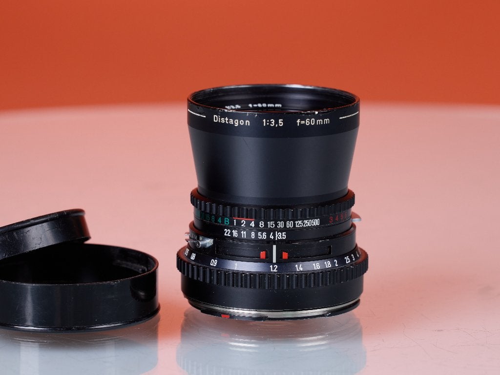 Hasselblad 60mm Distagon T* 1:3,5  (V-system), Gebruikt, Ophalen of Verzenden, Standaardlens, Hasselblad