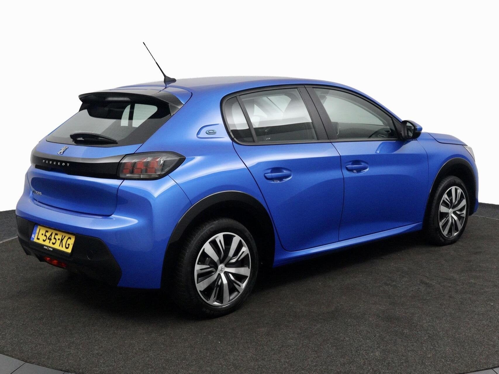 Peugeot e-208 EV Active Pack 50 kWh blauw, Automatische klimaatregeling, 136 pk, Gebruikt, Blauw
