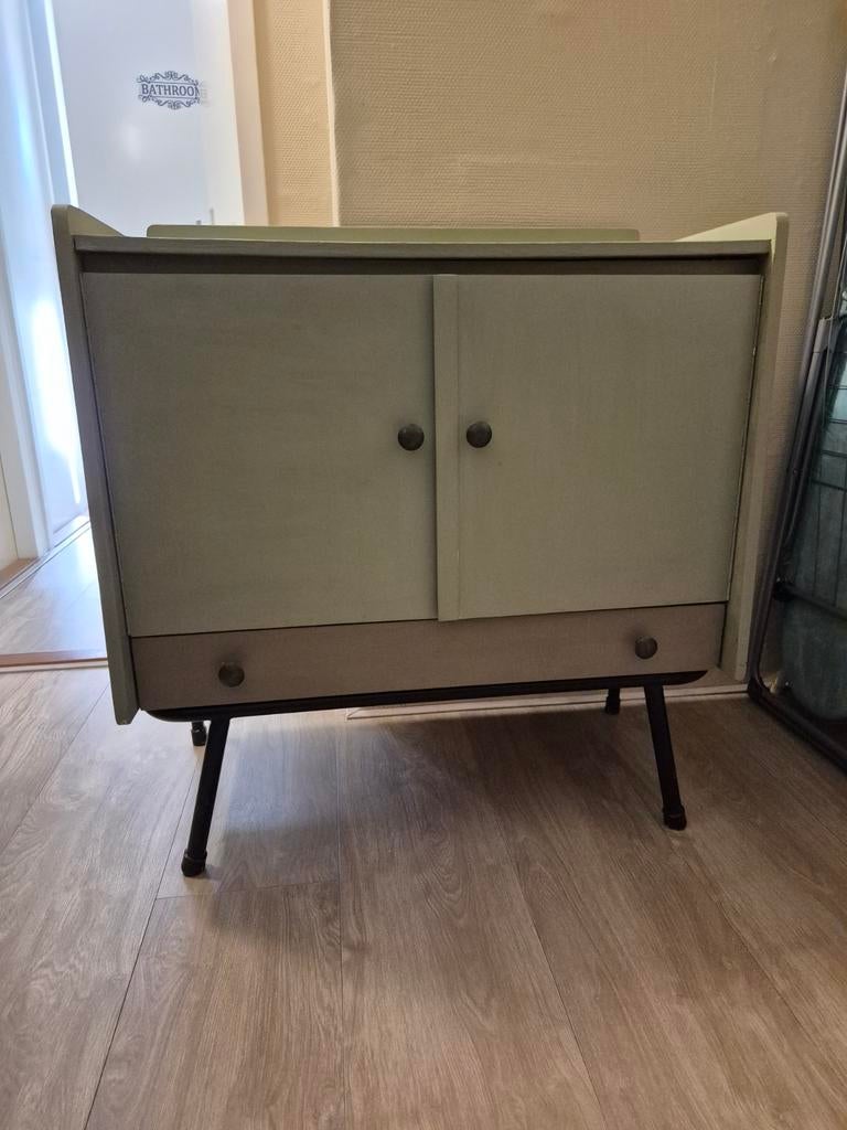 Vintage Commode uit 1956 40 euro vaste prijs!!, Ophalen, Gebruikt, 50 tot 70 cm, 100 cm of meer