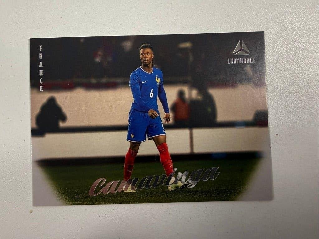 12 Eduardo Camavinga Horizontal Luminance France 2026, Ophalen of Verzenden, Nieuw, Buitenlandse clubs, Poster, Plaatje of Sticker