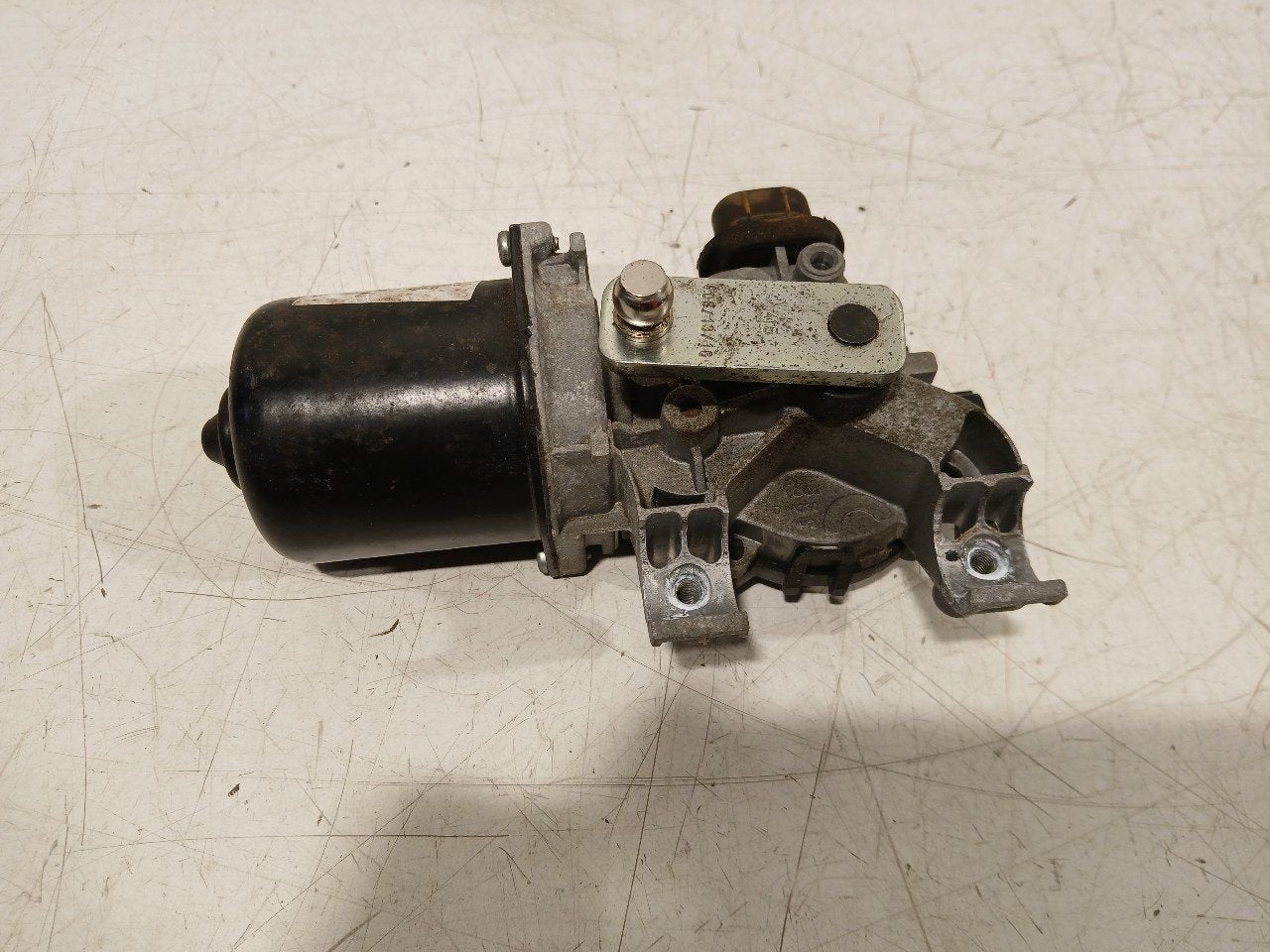 Ruitenwissermotor voor Renault Clio, Auto-onderdelen, Onderdelen@venauto.nl, Van der Ven Autorecycling B.V., Gebruikt, Ettenseweg 76, 4706 PB Roosendaal, The Netherlands