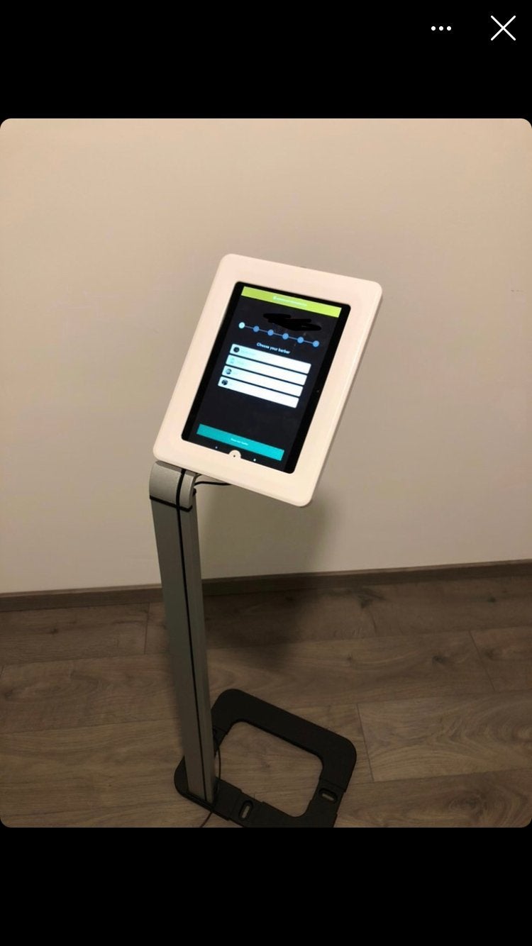 Flexibele Tablet Houder / Kiosk Vloer Standaard voor iPad, Computers en Software, Tablet-hoezen, Ophalen of Verzenden, Zo goed als nieuw