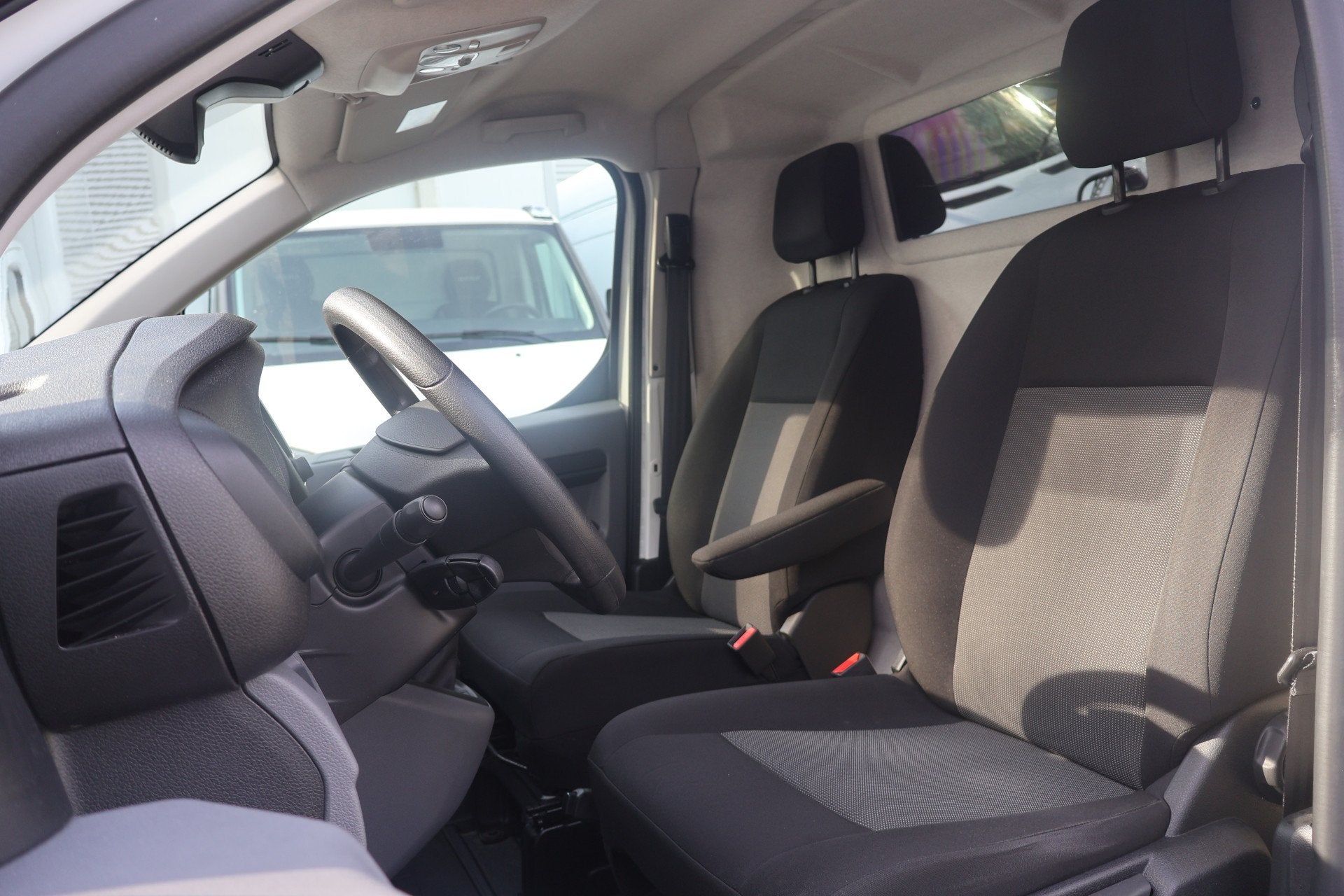 Opel Vivaro 2.0 CDTI L3 H1 Airco Imperiaal (bj 2022), Auto's, Voorwielaandrijving, 145 pk, Gebruikt, Euro 6