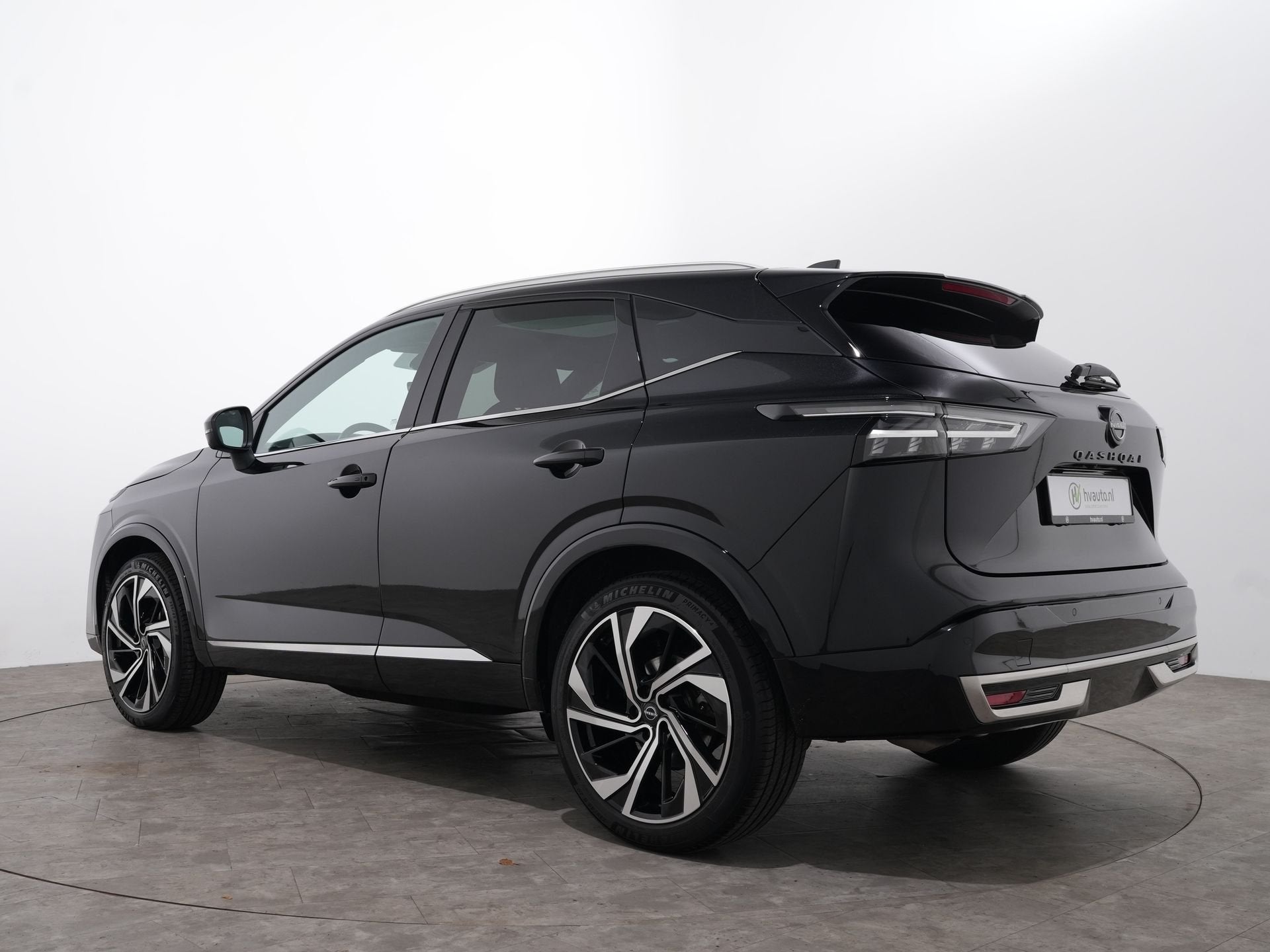 Nissan QASHQAI 1.3 MHEV 158PK XTRONIC TEKNA PLUS | Panoramad, Auto's, Nissan, 4 cilinders, Zwart, 1365 kg, Bedrijf