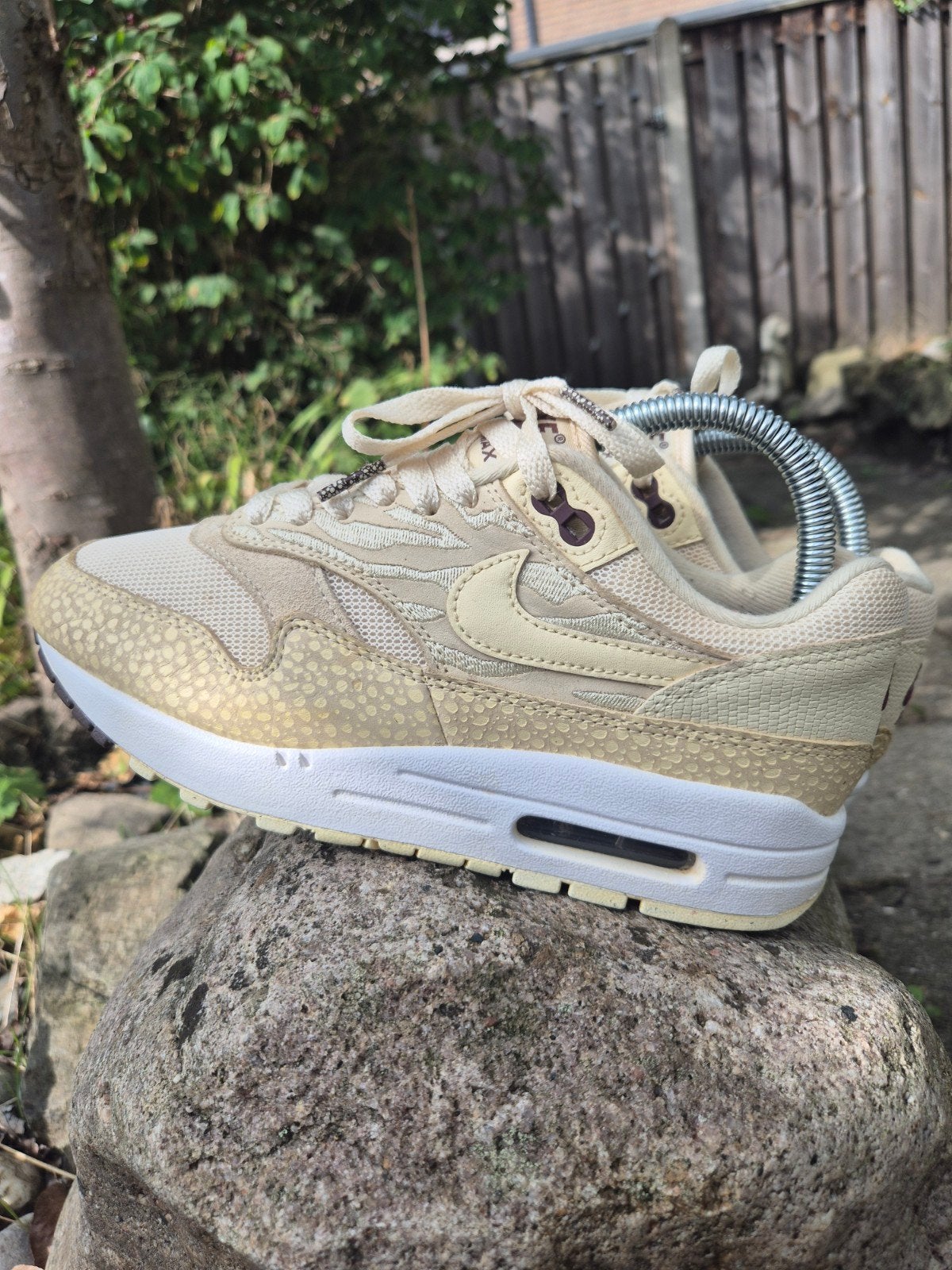 Nike air max 1 Safari Coconut Milk 37,5, Kleding | Dames, Schoenen, Overige kleuren, Ophalen of Verzenden, Nike air max, Sneakers of Gympen