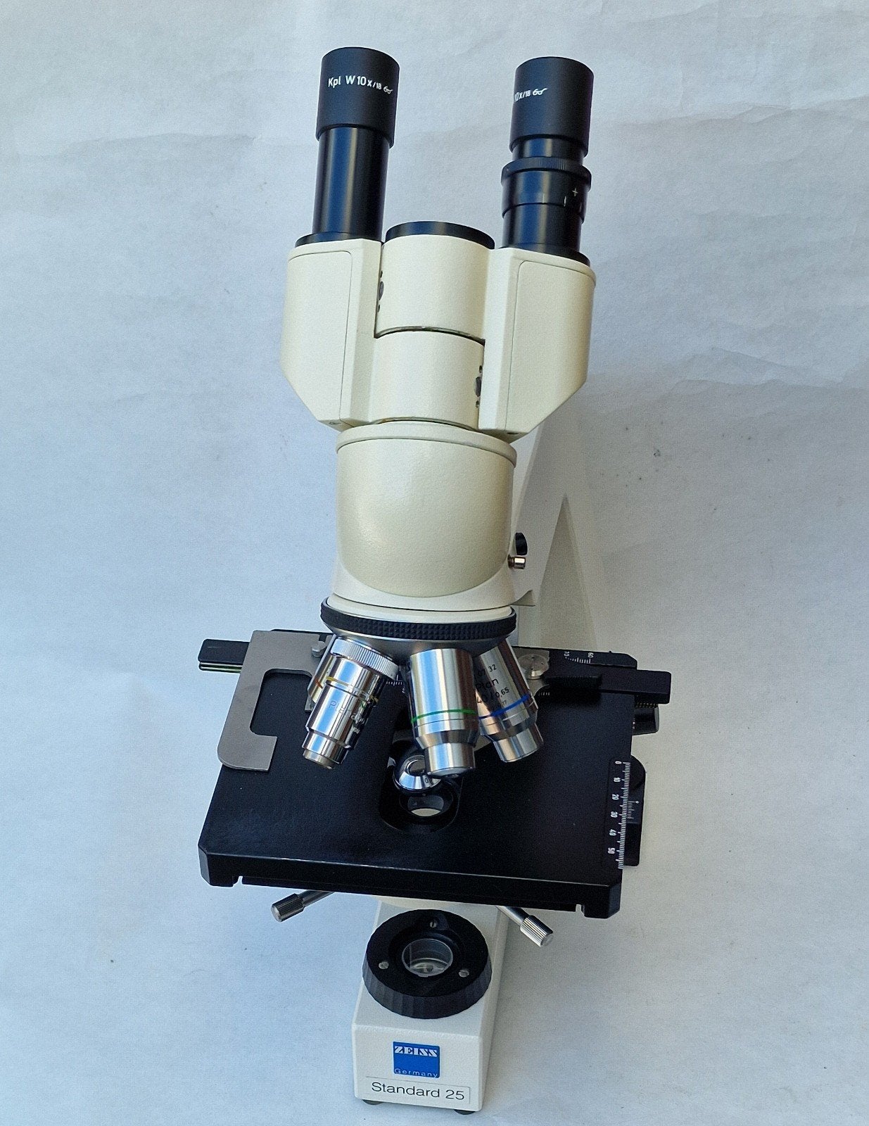 Zeiss Standard 25 met 4 objectieven Microscoop, Ophalen of Verzenden, Zo goed als nieuw, 400x tot 1000x, Biologische microscoop