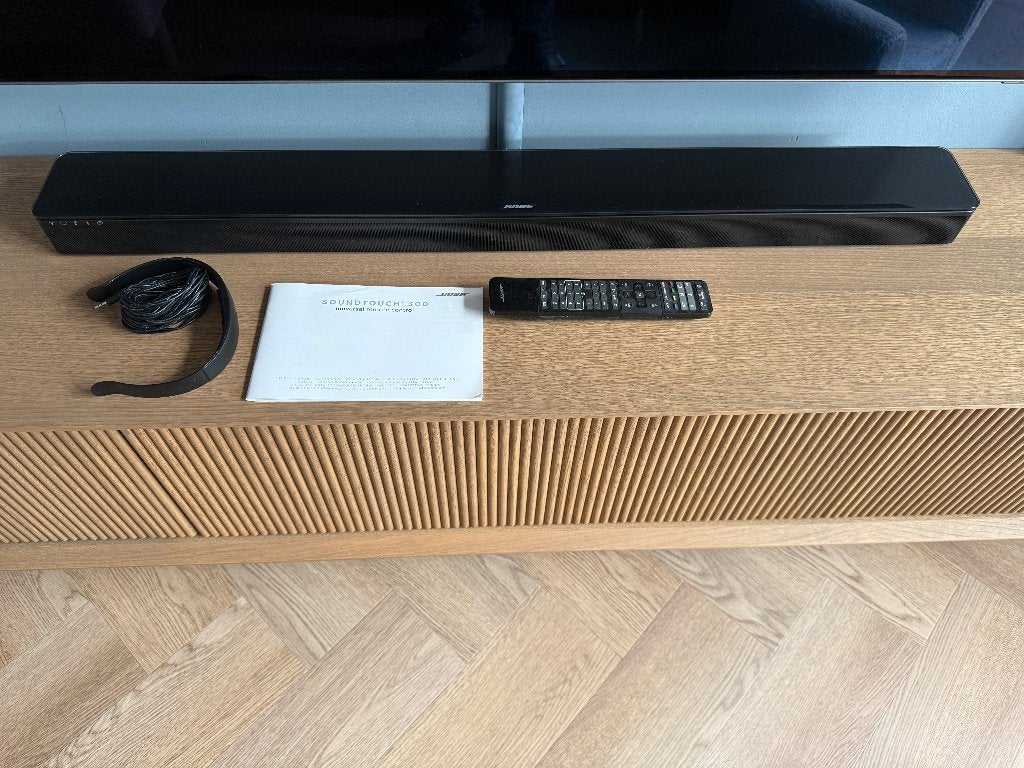 Bose Soundtouch 300 met bassmodule 300 en Adaptiq, remote, Ophalen, Bluetooth, Gebruikt