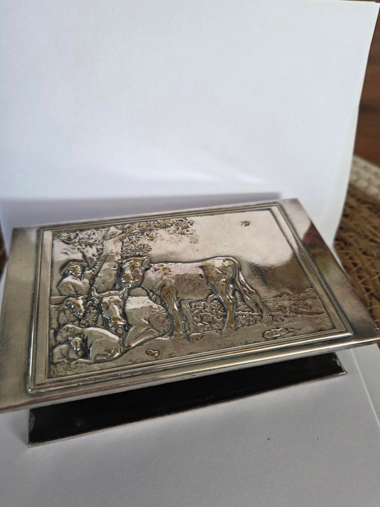 Vintage luciferdoosje houder met boerderij scène, Ophalen of Verzenden, Gebruikt, Luciferdoosjes of -merken