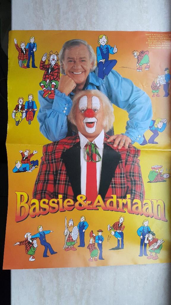 Bassie & Adriaan poster, Verzenden, Zo goed als nieuw, Tv, Poster