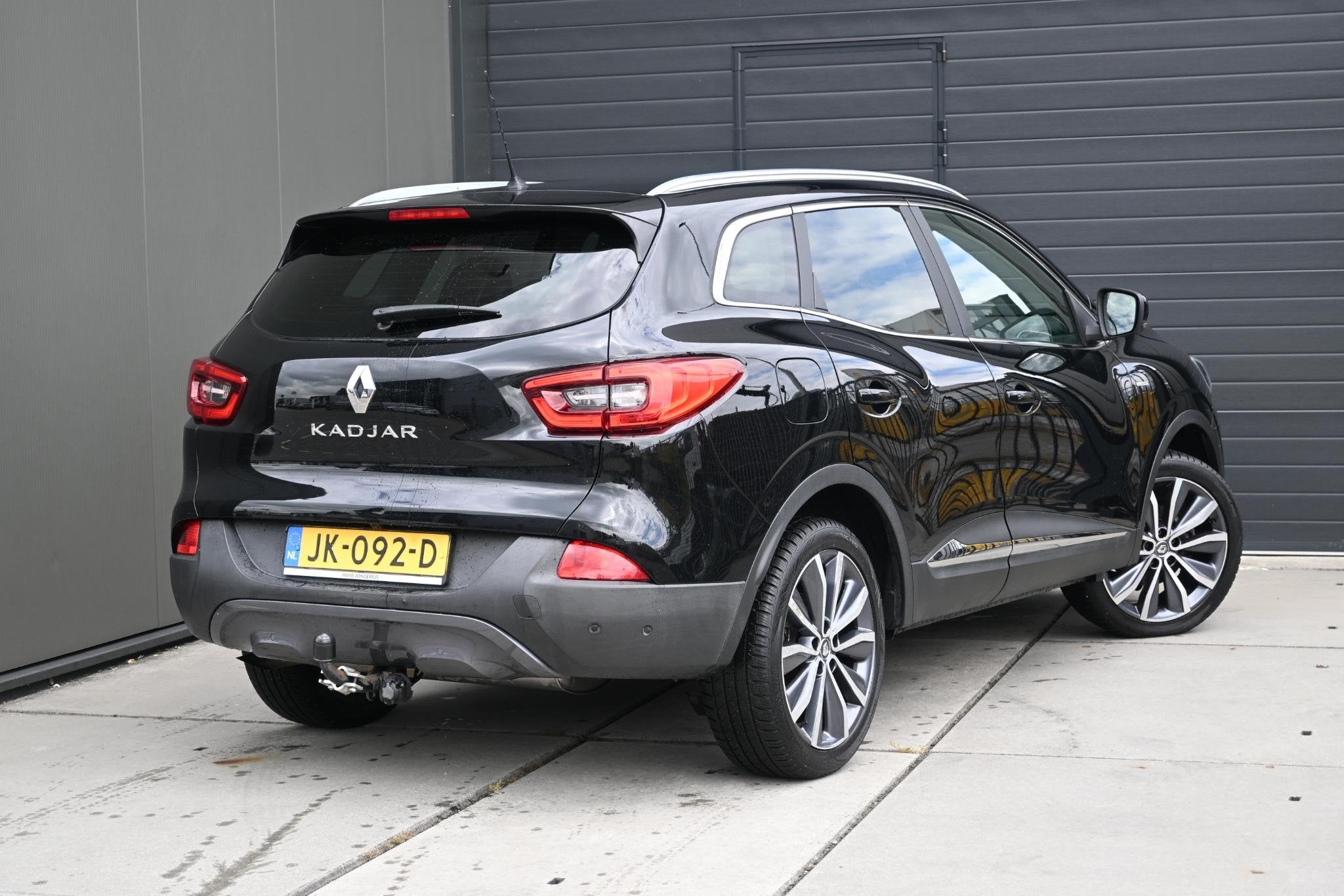 Renault Kadjar TCe 130 Bose | TREKHAAK | CAMERA | NAVI | CRU, Voorwielaandrijving, Kadjar, Automatische klimaatregeling, Gebruikt