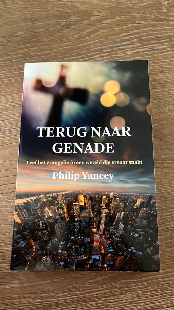 Phlip Yancey - Terug naar genade, Ophalen of Verzenden, Zo goed als nieuw, Phlip Yancey
