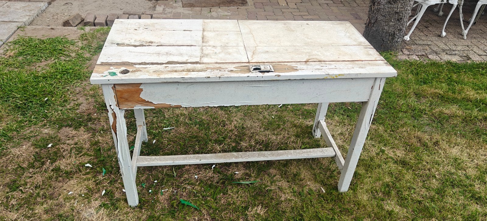 Oud houten schoolbureau met inktpot – restauratieproject – t, Ophalen, Gebruikt