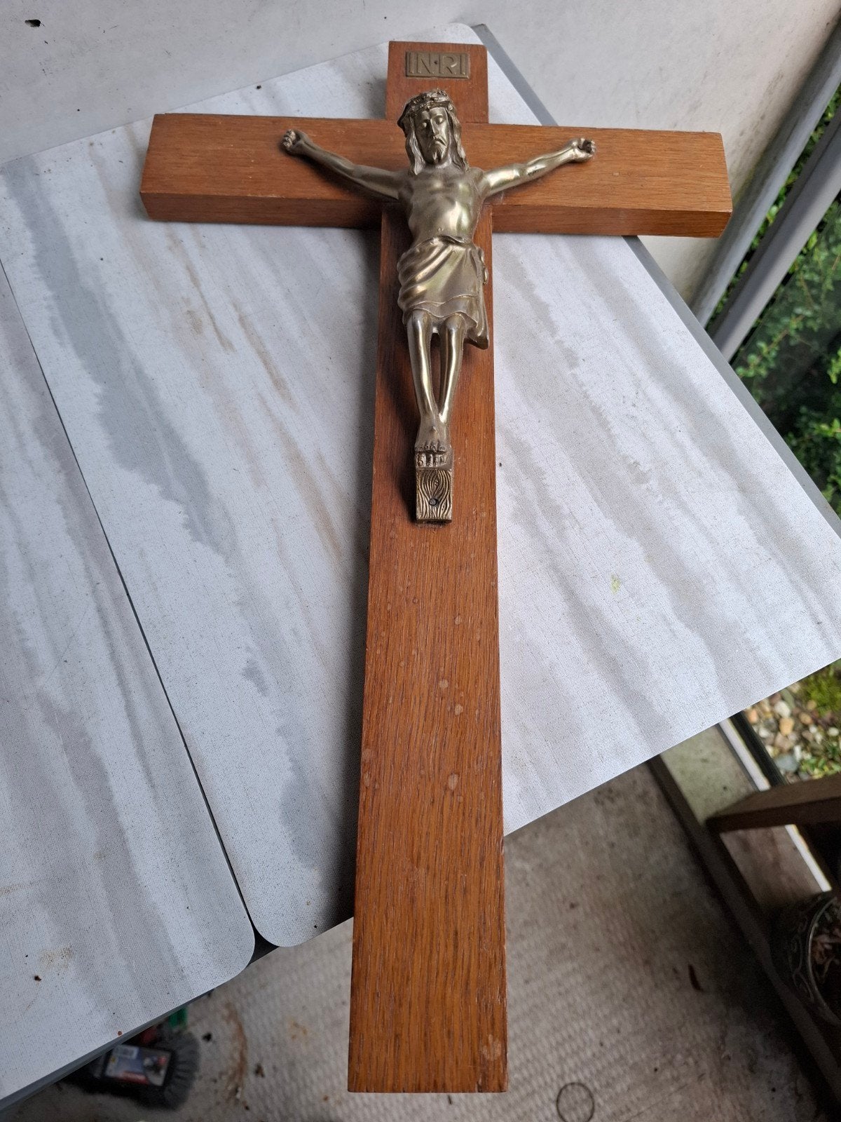 Vintage houten kruisbeeld met Christusfiguur, Verzamelen, Ophalen of Verzenden, Zo goed als nieuw