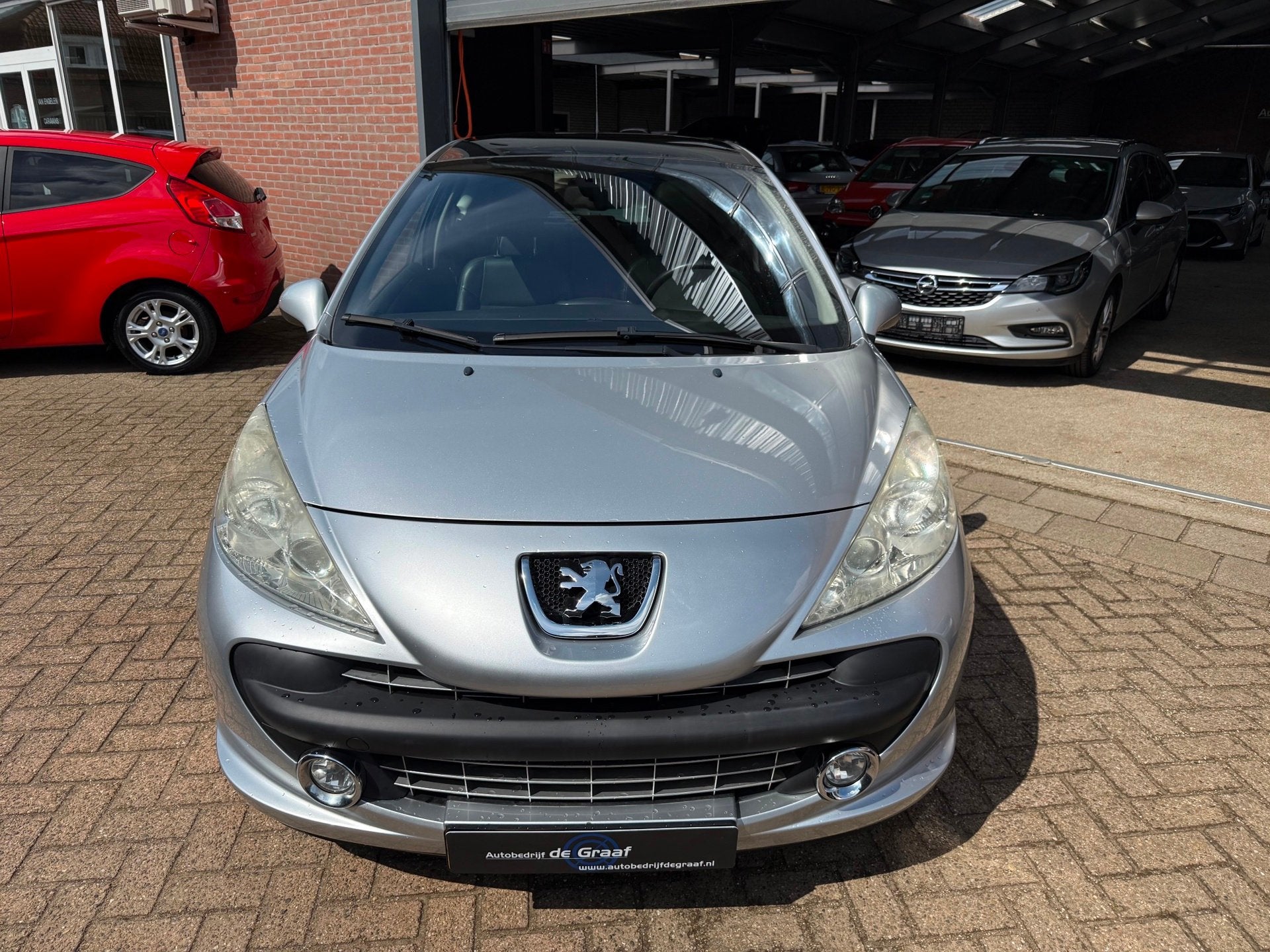Peugeot 207 1.6-16V T Féline|PANO/CRUISE/PDC/AIRCO, Voorwielaandrijving, 1227 kg, Gebruikt, 4 cilinders