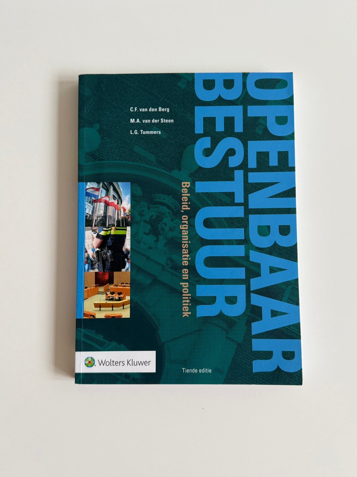 Openbaar Bestuur, beleid, organisatie en politiek, C.F. van den Berg, Ophalen of Verzenden, Alpha, WO