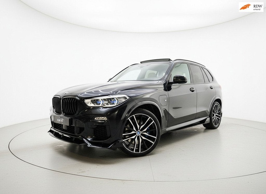 BMW X5 XDrive45e M PAKKET LASER PANO SFEER ACC MEMORY, Auto's, Automaat, Gebruikt, 394 pk, Automatische klimaatregeling