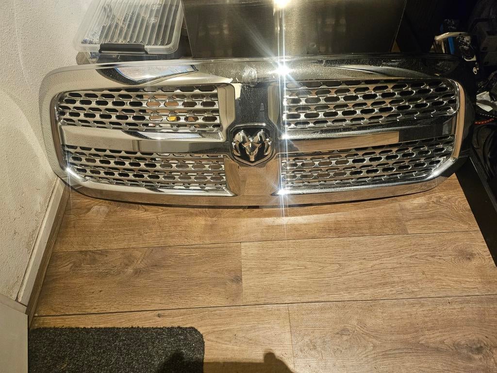 Dodge ram grill originele, Ophalen, Nieuw, Dodge, Bumper