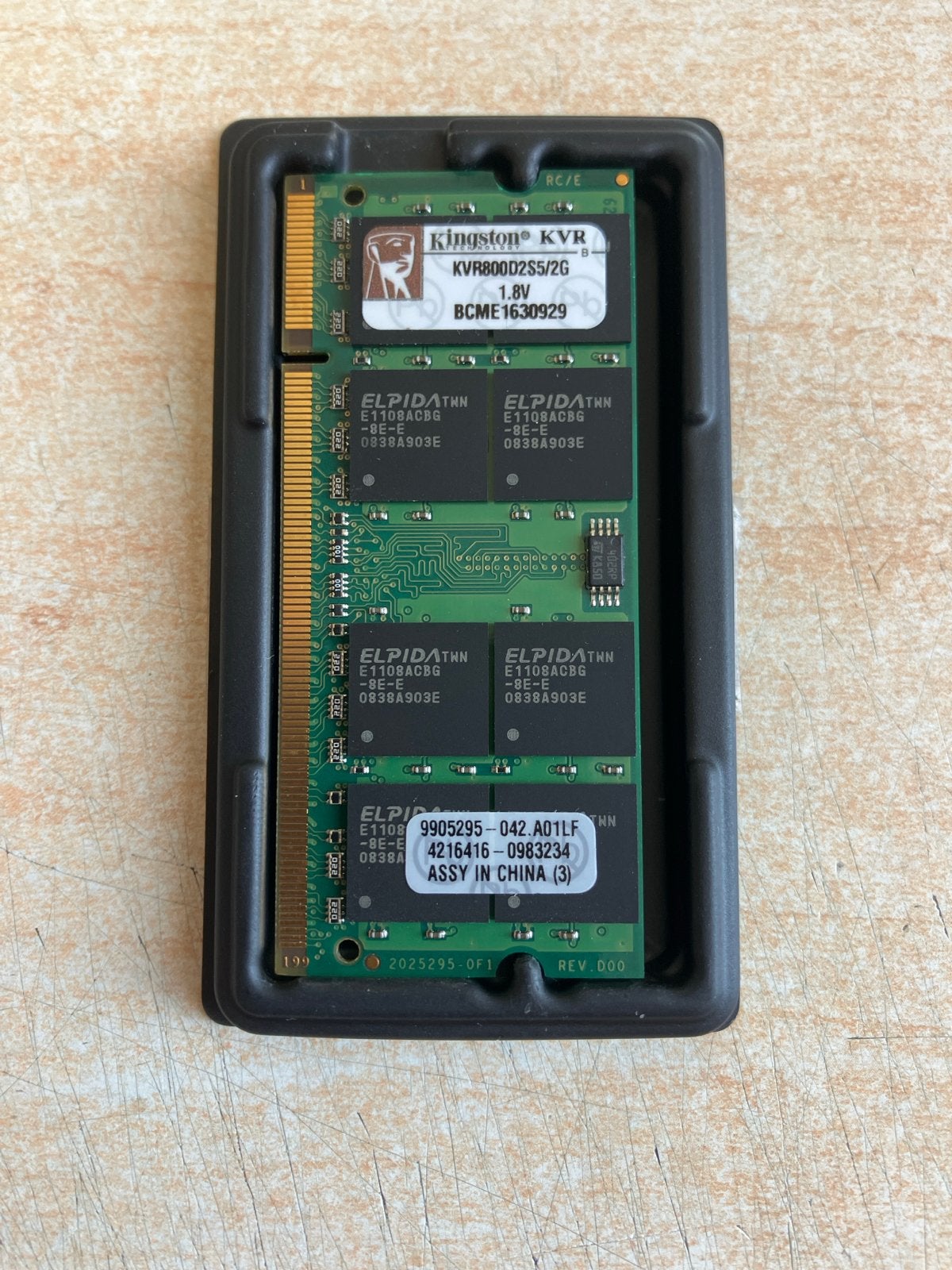 Kingston KVR800D2S5/2G 2GB DDR2 SODIMM, Ophalen of Verzenden, Gebruikt, DDR2, Laptop