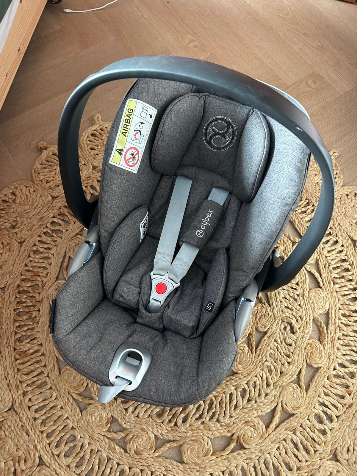 Cybex maxi cosi Z-i cloud met isofix, Kinderen en Baby's, Autostoeltjes, Ophalen, Zo goed als nieuw, Isofix, 0 t/m 13 kg