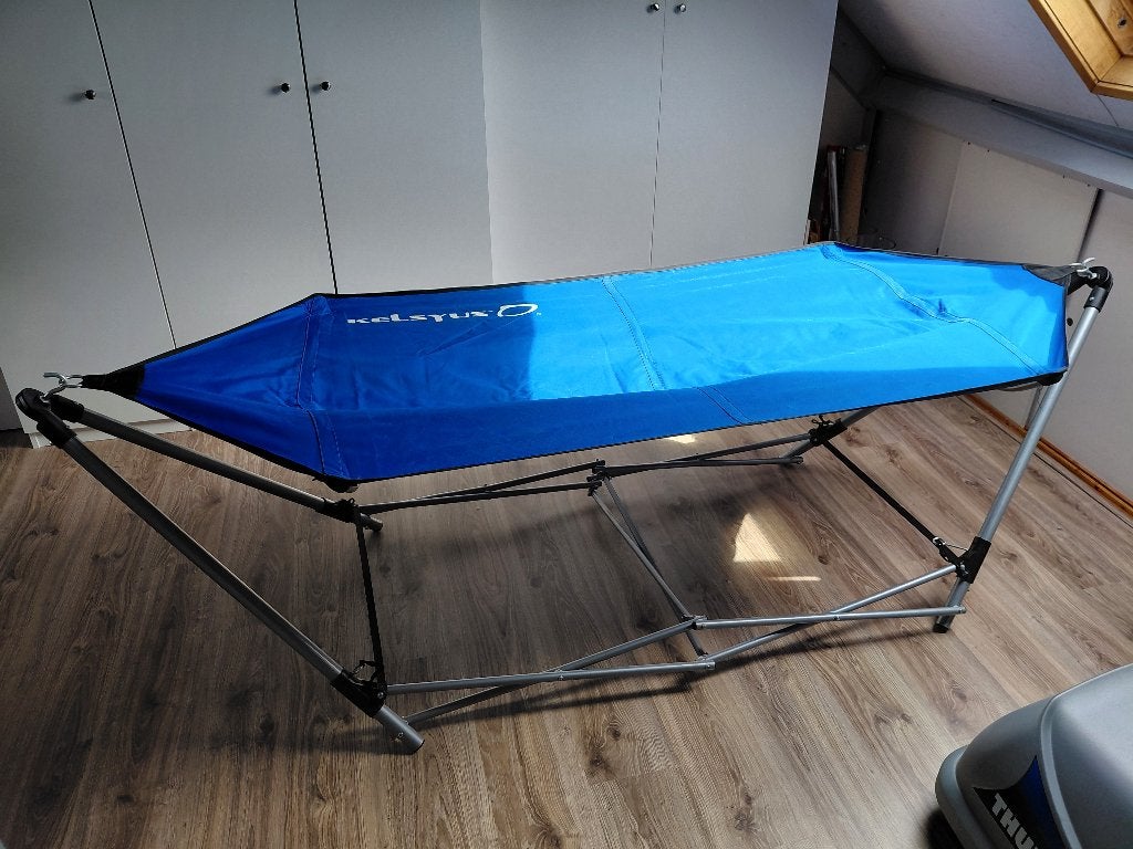 Inklapbare hangmat, Ophalen, Zo goed als nieuw, Binnen, Opvouwbaar