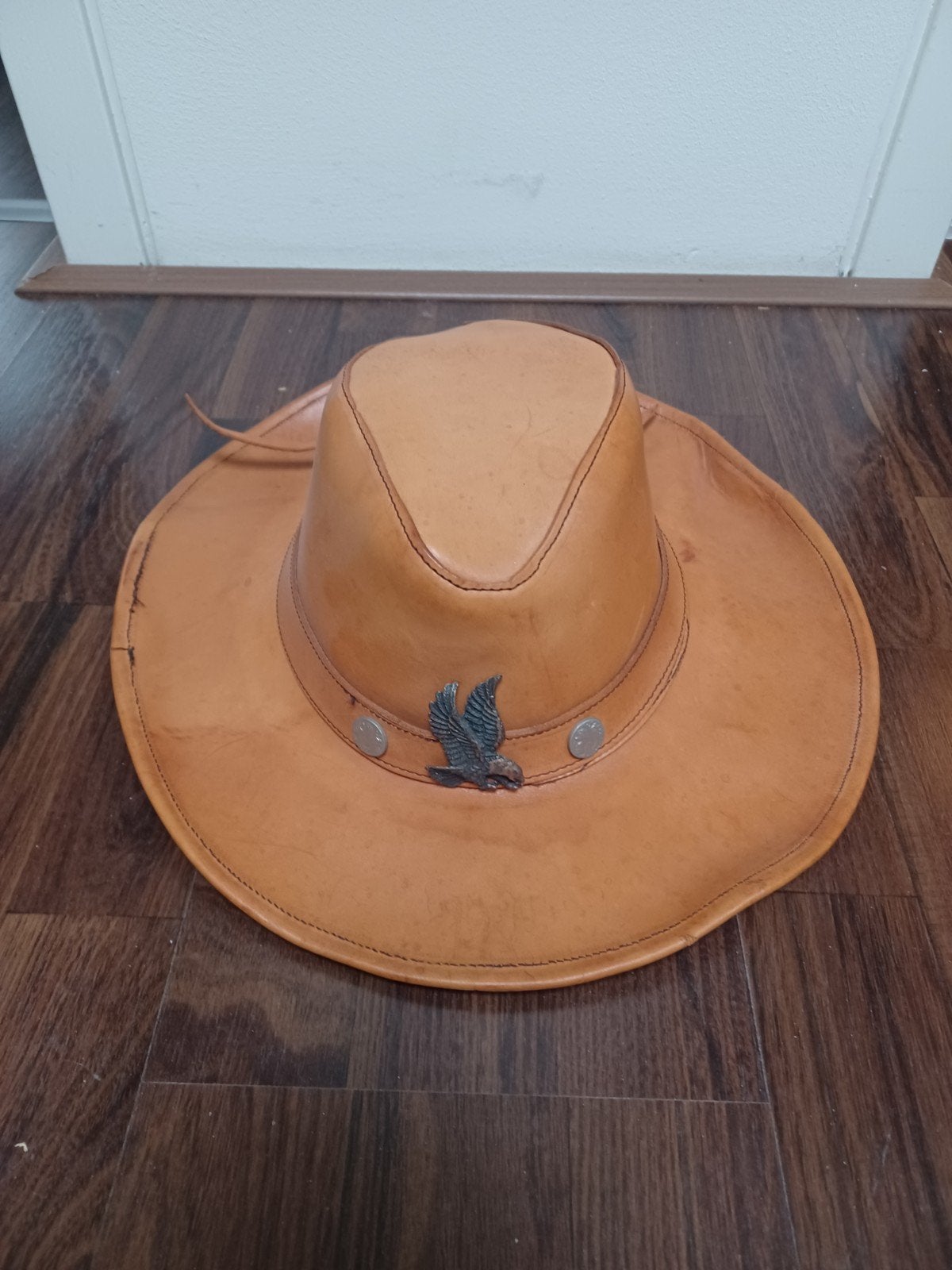 Leren Cowboyhoed met Adelaar Embleem, Hoed, Onbekend, Gedragen, One size fits all