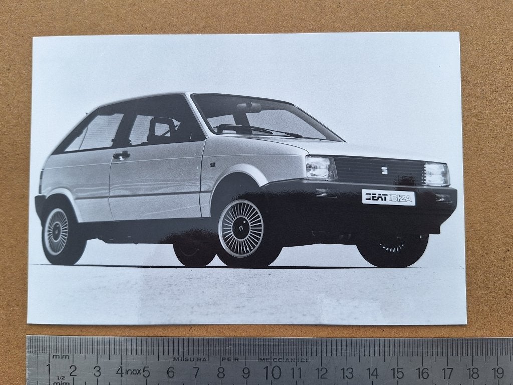 Seat Ibiza persfoto voorzijde 18x12 cm, Ophalen of Verzenden, Zo goed als nieuw, Auto's