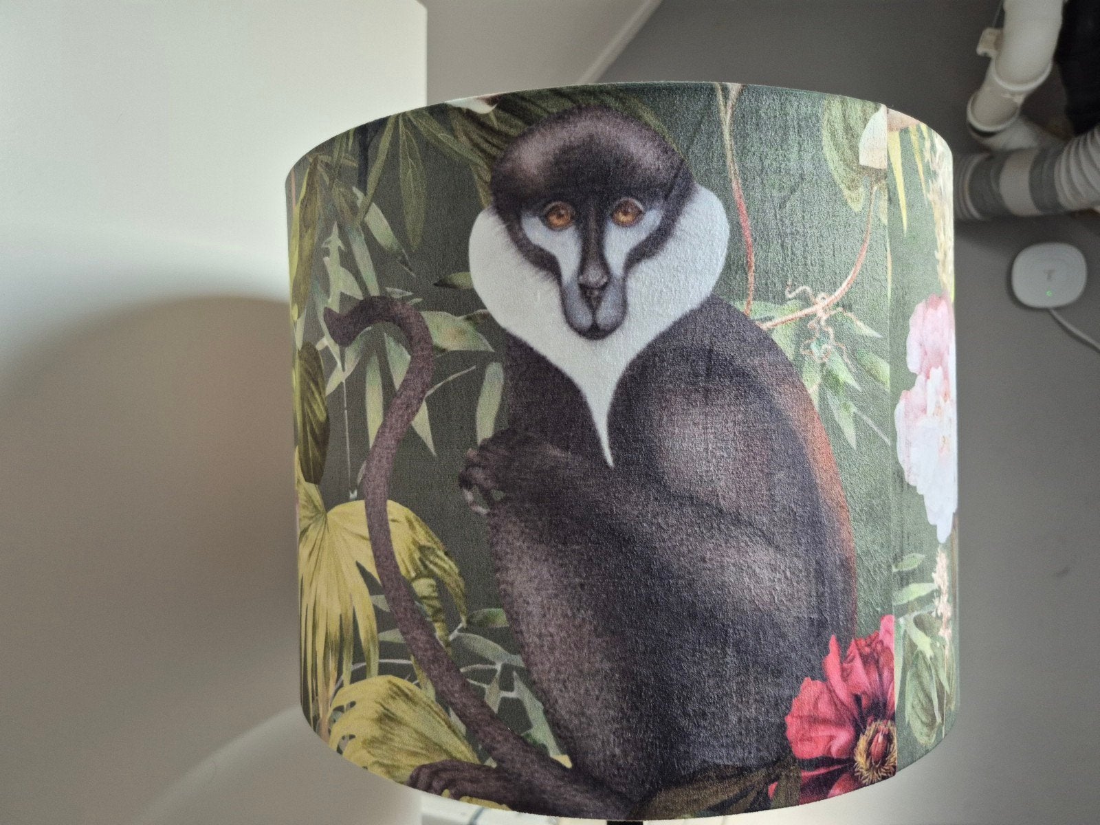 Skaftet ikea lampvoet zwart met groene zachte lampenkap, Ophalen, Zo goed als nieuw, Zwart, Rond