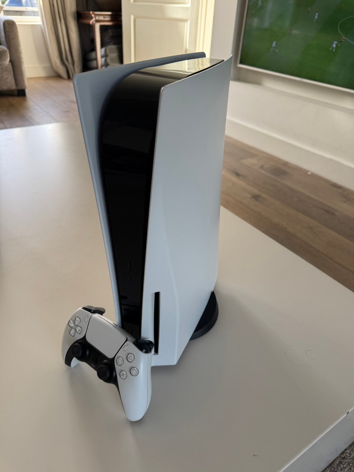 Foto 3 van Playstation 5 met Disc drive en controller