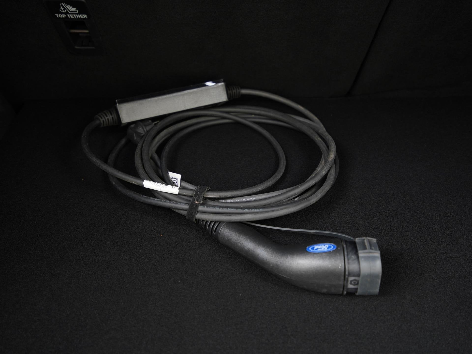 Foto 34 van Ford Kuga 2.5 PHEV Vignale | Panoramadak | ACC | Head Up | Z