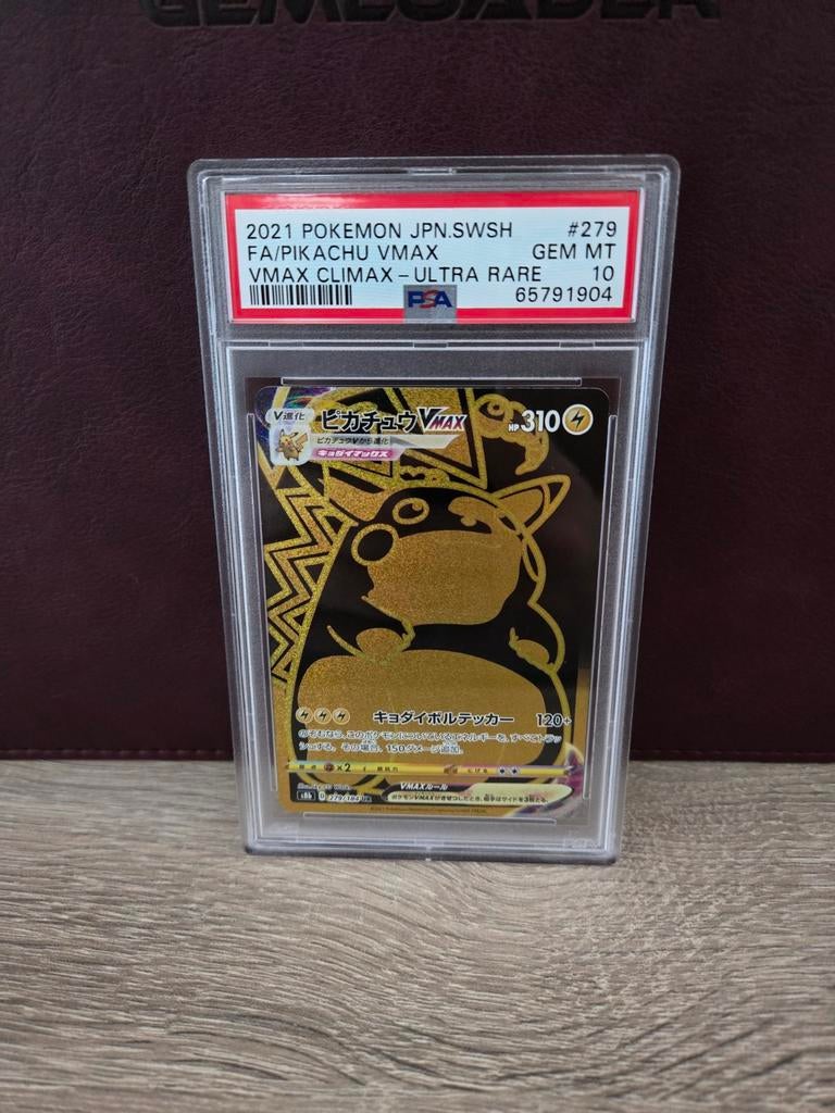 Pikachu VMAX #279 (s8b) Ultra Rare PSA 10 Pokémon bieden, Ophalen of Verzenden, Zo goed als nieuw, Losse kaart, Foil