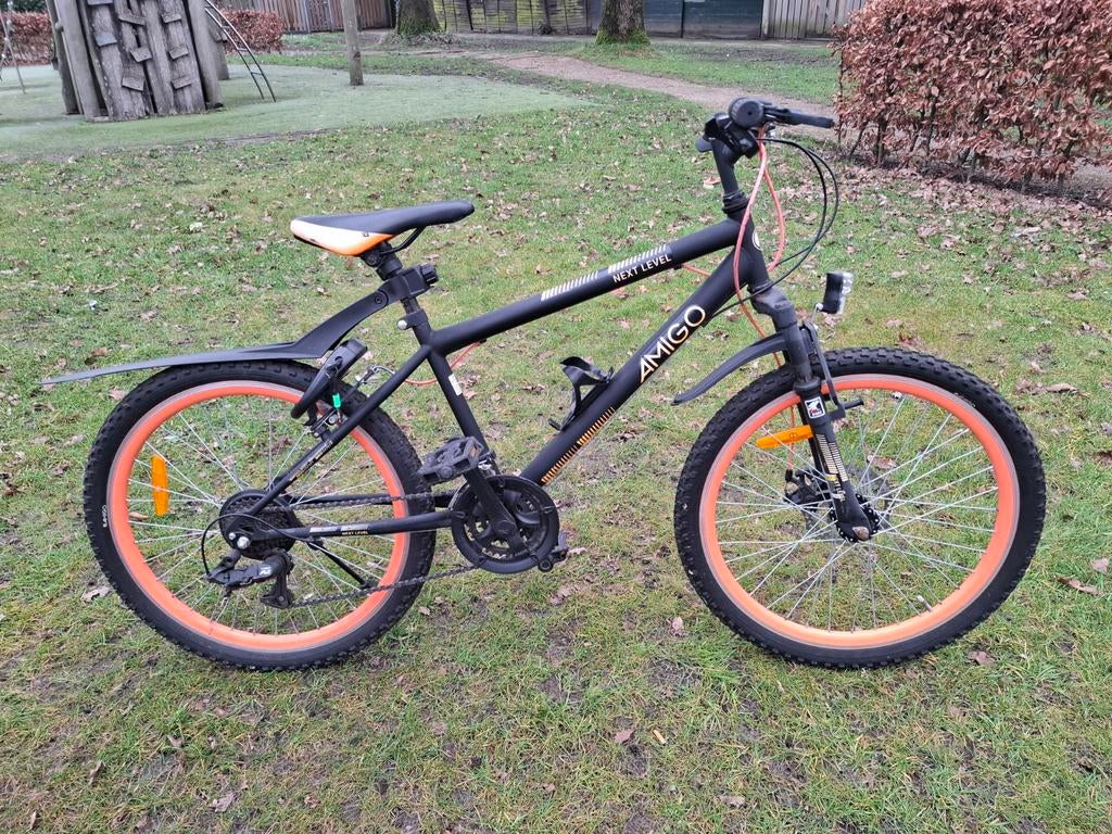 Mooei Jongensfiets van Amigo. 24inch met 3 versnellingen, Minder dan 45 cm, Ophalen of Verzenden, Gebruikt, Overige merken