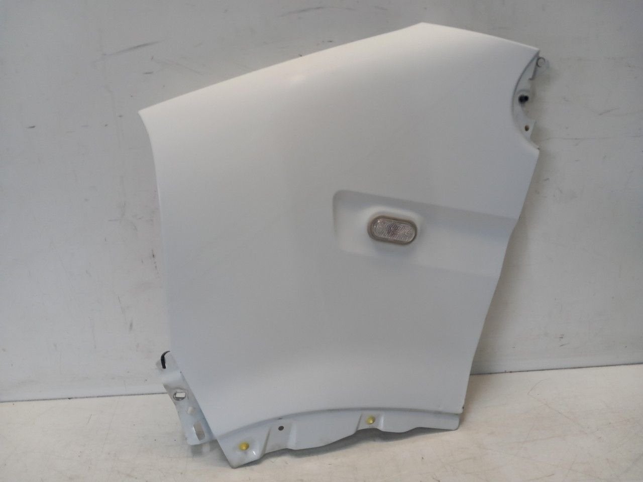 Spatbord links voor Renault Master, Onderdelen@venauto.nl, Van der Ven Autorecycling B.V., Gebruikt, Ettenseweg 76, 4706 PB Roosendaal, The Netherlands