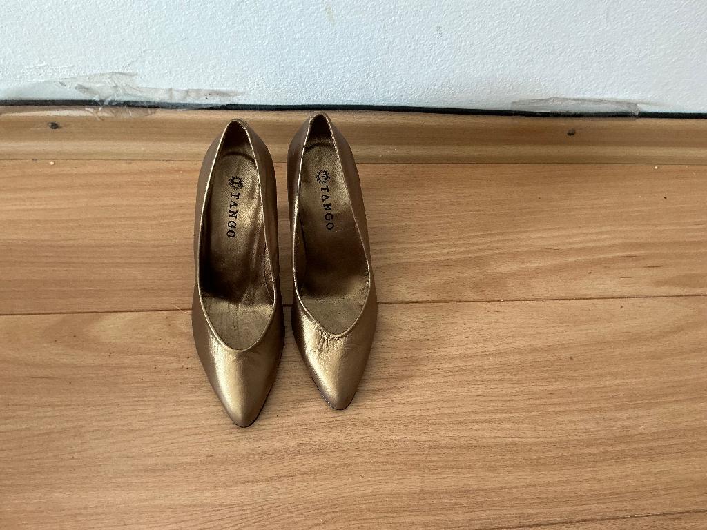 Te koop damesschoenen, Kleding | Dames, Schoenen, Overige kleuren, Ophalen of Verzenden, Zo goed als nieuw, Schoenen met hoge hakken