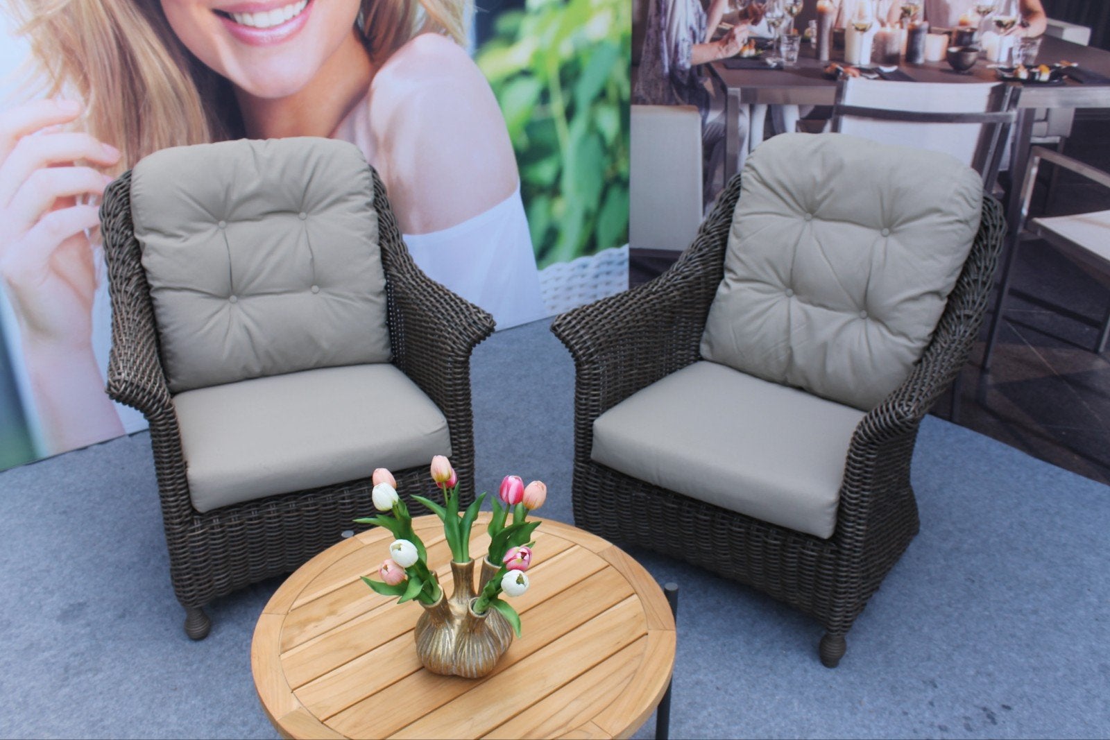 2 Madoera loungestoelen van 4 seasons outdoor, Tuin en Terras, Tuinsets en Loungesets, Zo goed als nieuw, Loungeset, Wicker, Stoel