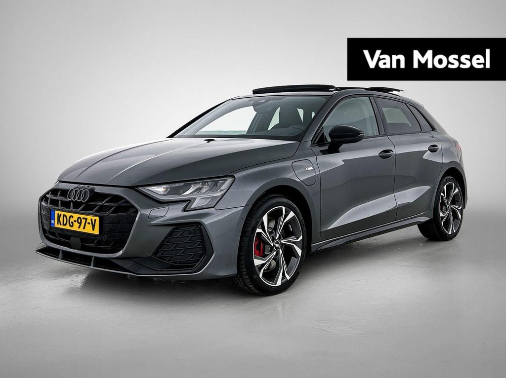 Audi A3 Sportback 45 TFSI e S edition Competition | Automaat, 12 maanden, Stof, Euro 6, 4 cilinders