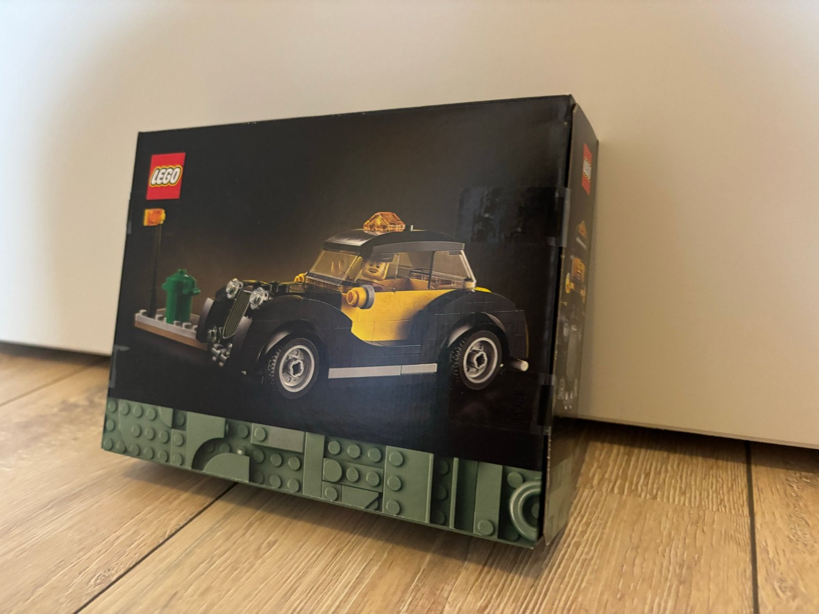 LEGO 40532 Vintage Taxi - Nieuw in doos, Ophalen of Verzenden, Nieuw, Overige merken