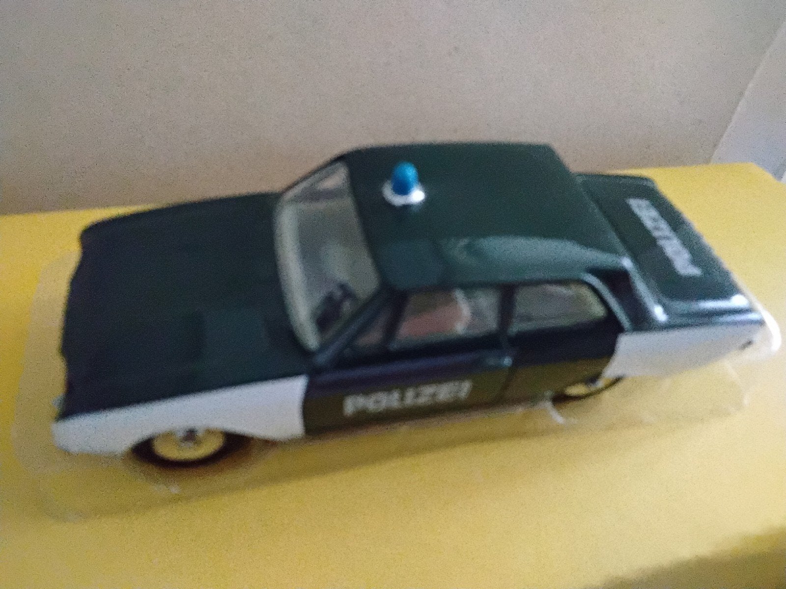DINKY TOYS ATLAS    FORD "TAUNUS"POLIZEIWAGEN  N̈O  551, Ophalen of Verzenden, Auto, Dinky Toys